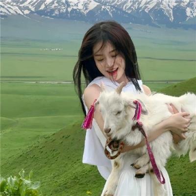 冰属性男子与酷酷女同事 海报